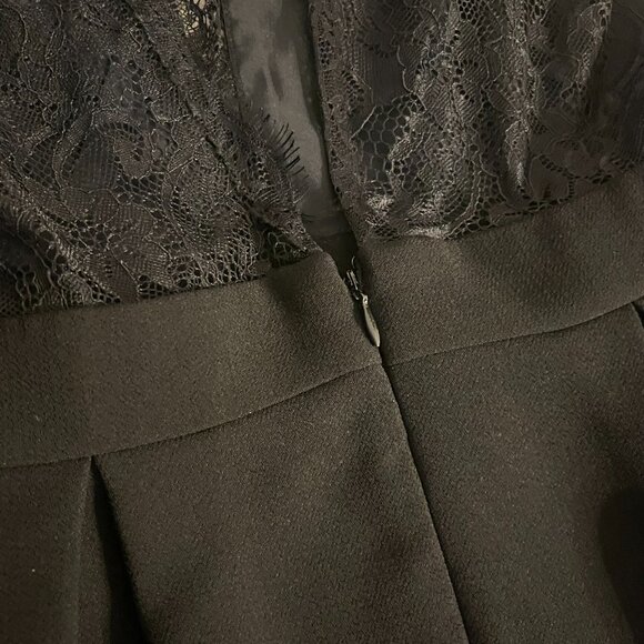 BCBGeneration Black Lace Plunge Dress Size 8 - Picture 10 of 11